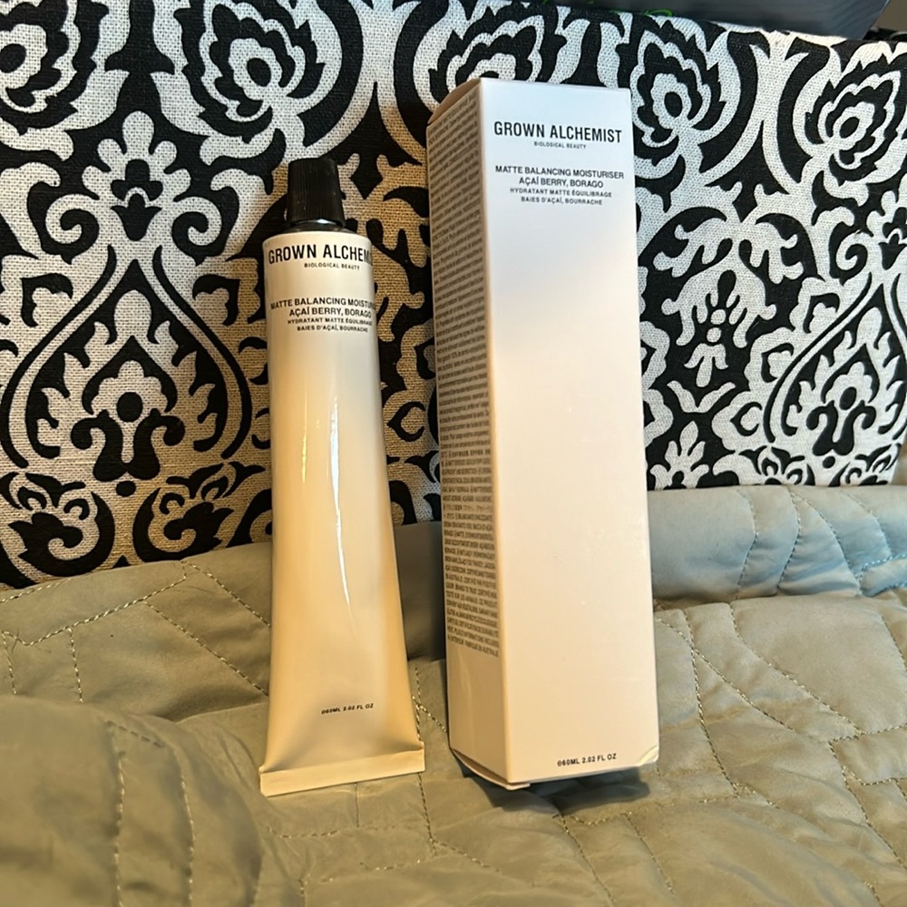 NWT Grown Alchemist, Matte Face Balancing Moisturiser, Açai Berry, Borago ❤️❤️❤️